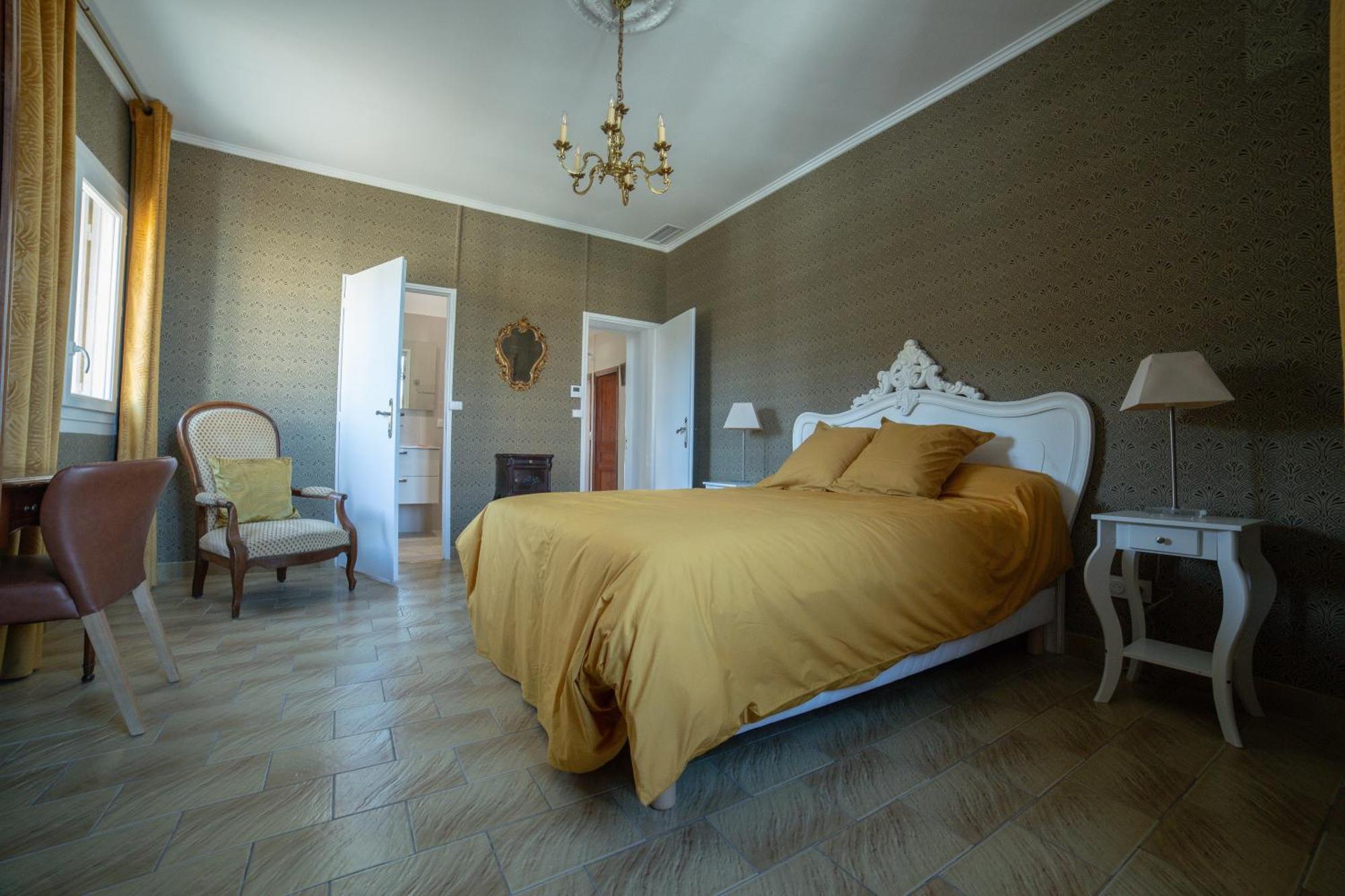 Face Cite - Chambres D'Hotes - Parking & Garage Gratuit - Wi-Fi Gratuit Carcassonne Extérieur photo